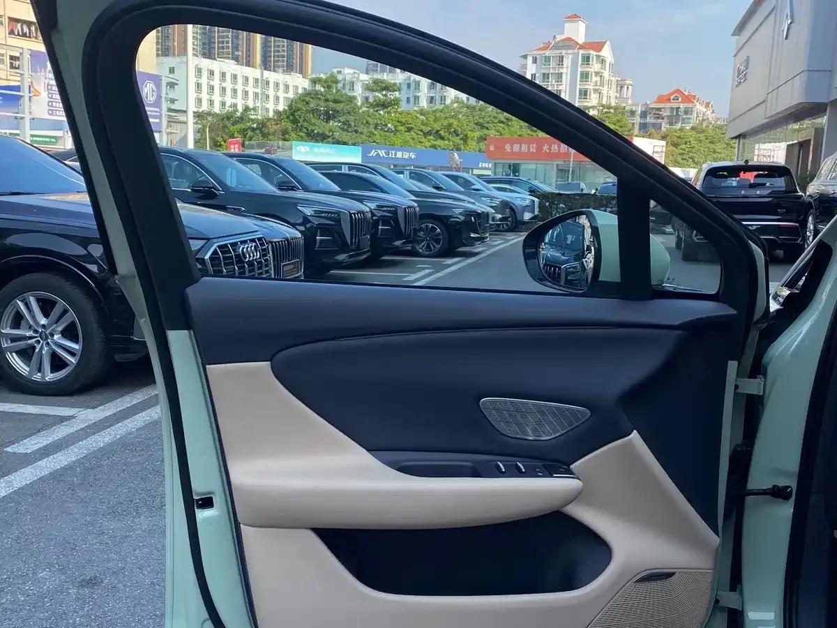 Hongqi Tiangong 06 2025 Model 520 Smart Selection Edition — миниатюра 8