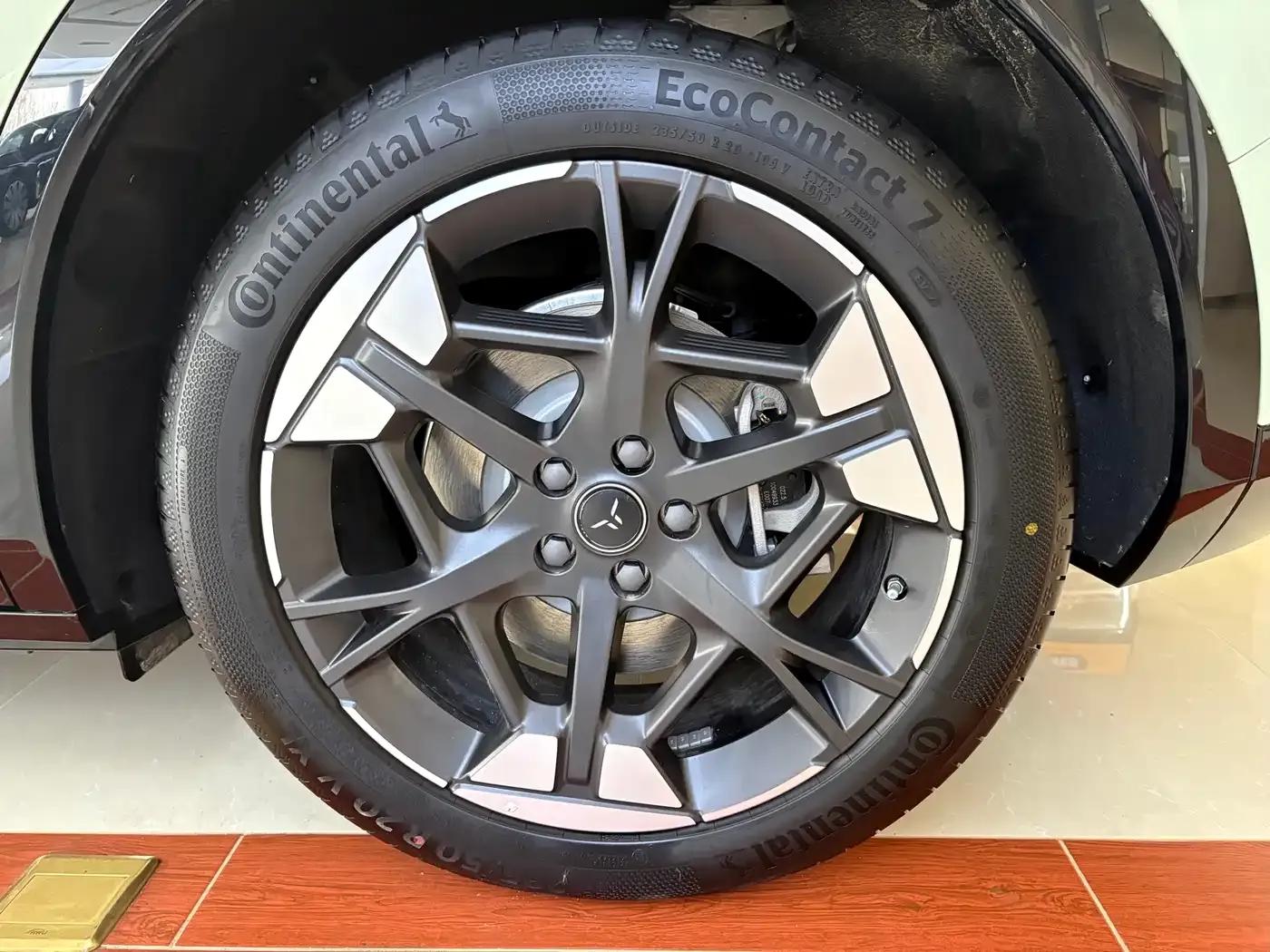 Hongqi Tiangong 06 2025 Model 520 Smart Selection Edition — миниатюра 11