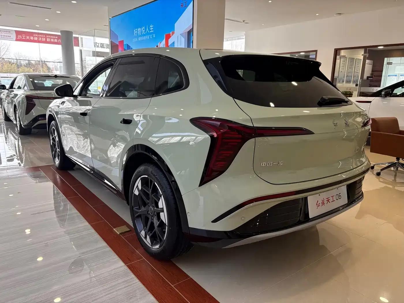 Hongqi Tiangong 06 2025 Model 520 Smart Selection Edition — миниатюра 3