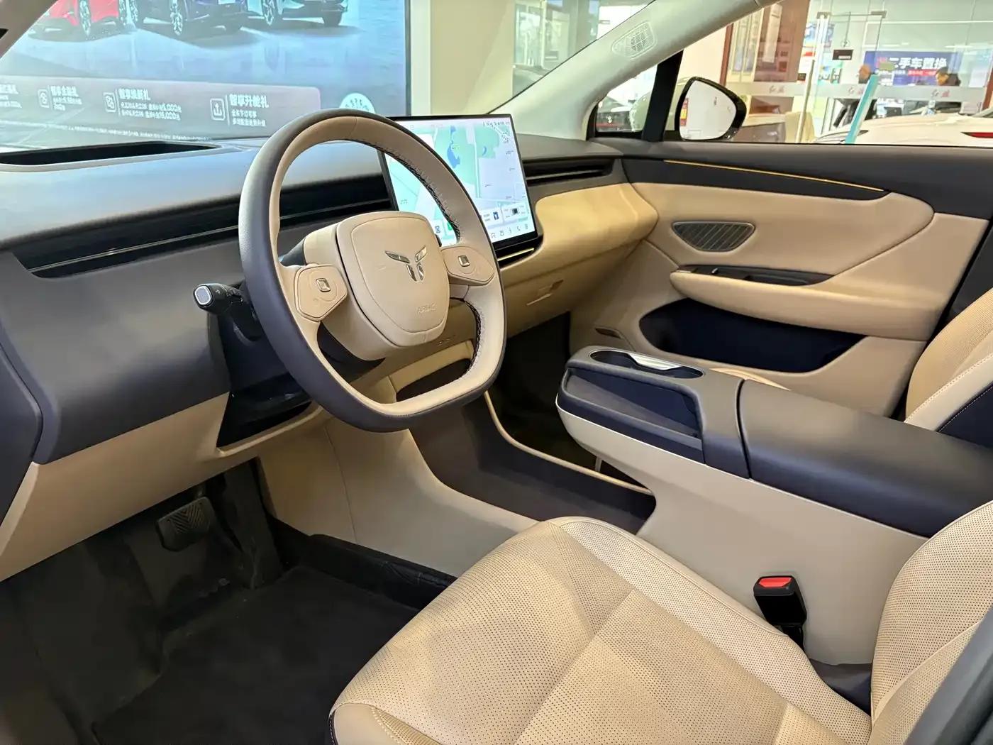 Hongqi Tiangong 06 2025 Model 520 Smart Selection Edition — миниатюра 6