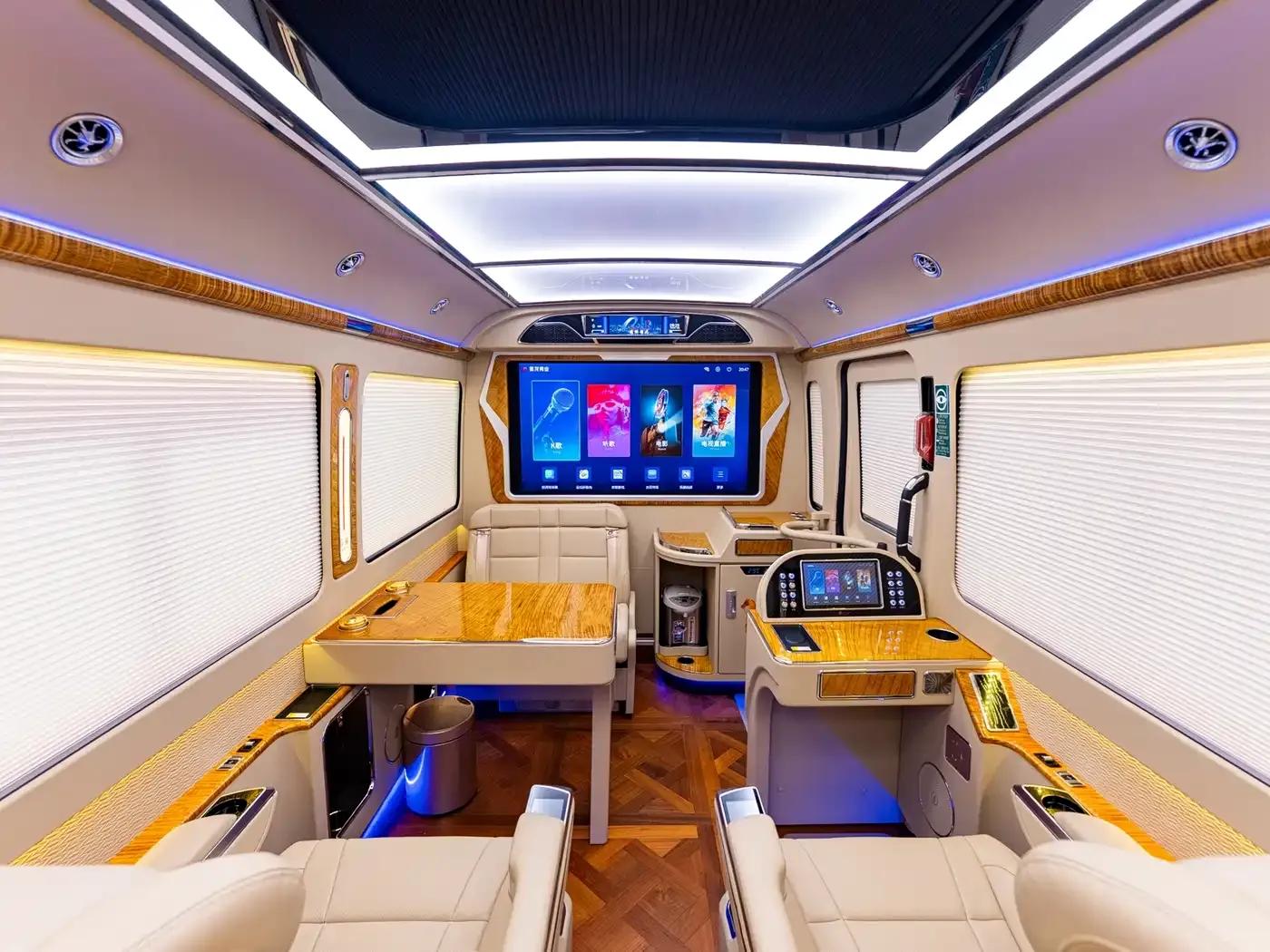 Hongqi Golden Sunflower Guoyue 2024 3.0T Luxury Edition 17-seater — миниатюра 16