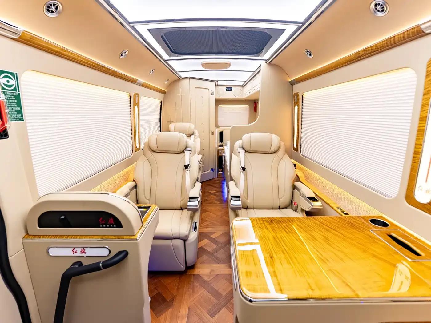 Hongqi Golden Sunflower Guoyue 2024 3.0T Luxury Edition 17-seater — миниатюра 9