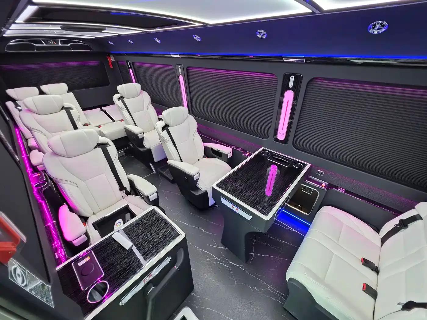 Hongqi Guoyue 2024 3.0T Flagship Edition 17-seater — миниатюра 13
