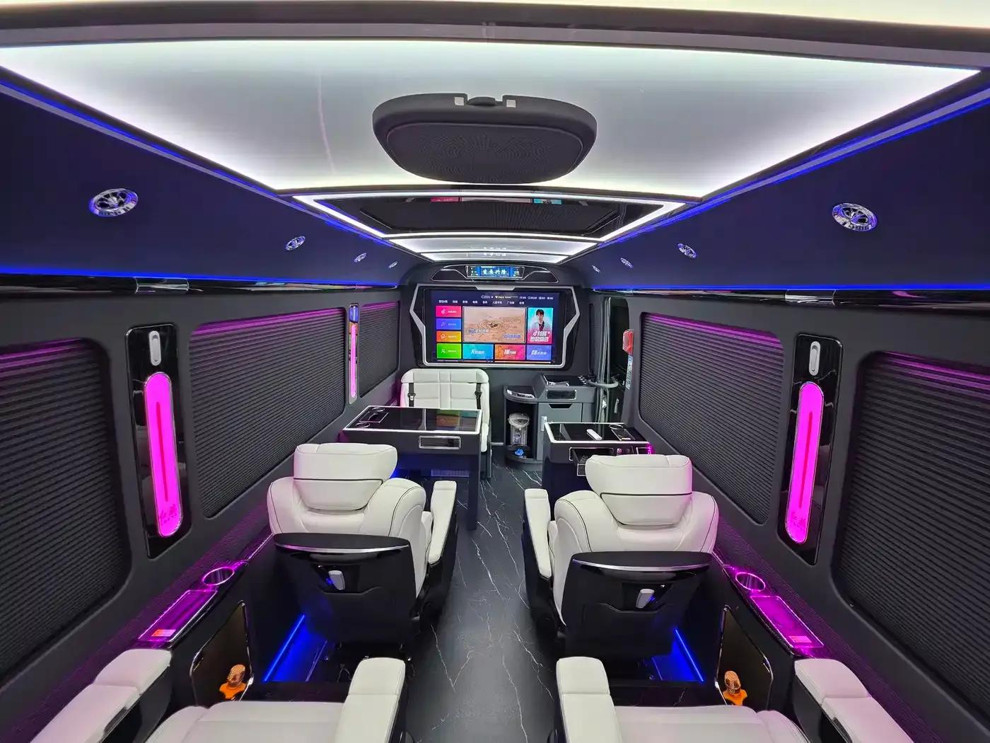 Hongqi Guoyue 2024 3.0T Flagship Edition 17-seater — миниатюра 5