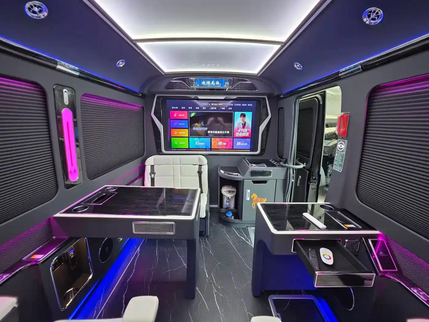 Hongqi Guoyue 2024 3.0T Flagship Edition 17-seater — миниатюра 6