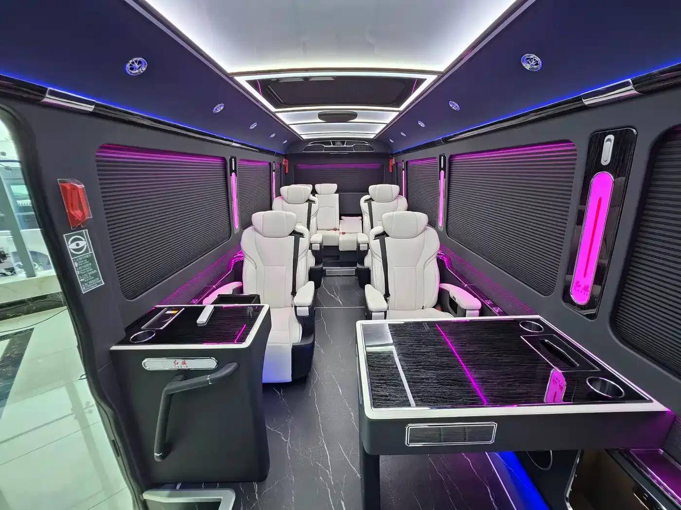 Hongqi Guoyue 2024 3.0T Flagship Edition 17-seater — миниатюра 7