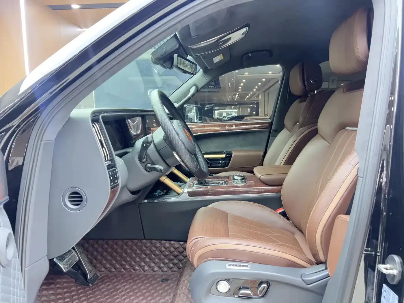 Hongqi Golden Sunflower National Glory 2022 4.0T Elegant Flagship Edition 6-seater — миниатюра 11