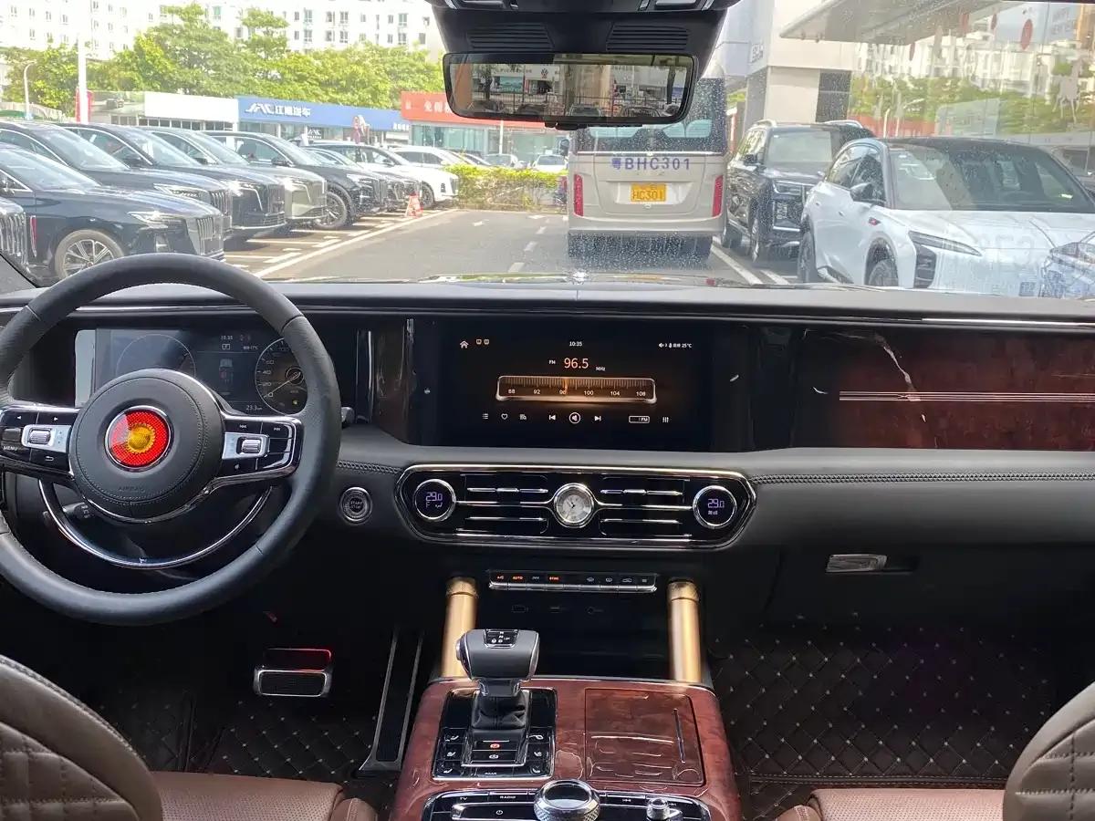 Hongqi Golden Sunflower National Glory 2022 4.0T Premium Flagship Edition 4-seater — миниатюра 22