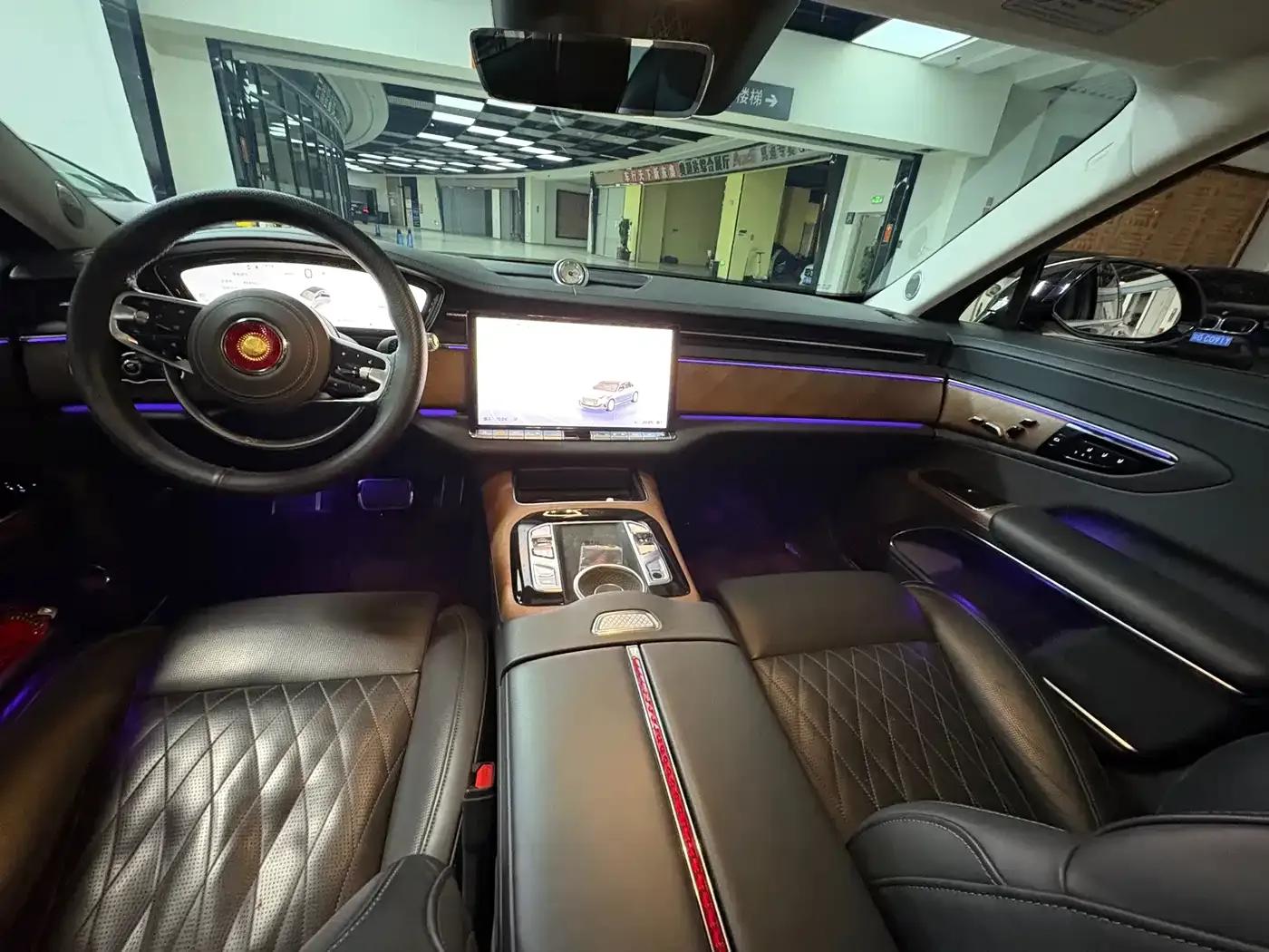 Hongqi Golden Sunflower Elegant 2024 Model 3.0T V6 — миниатюра 7