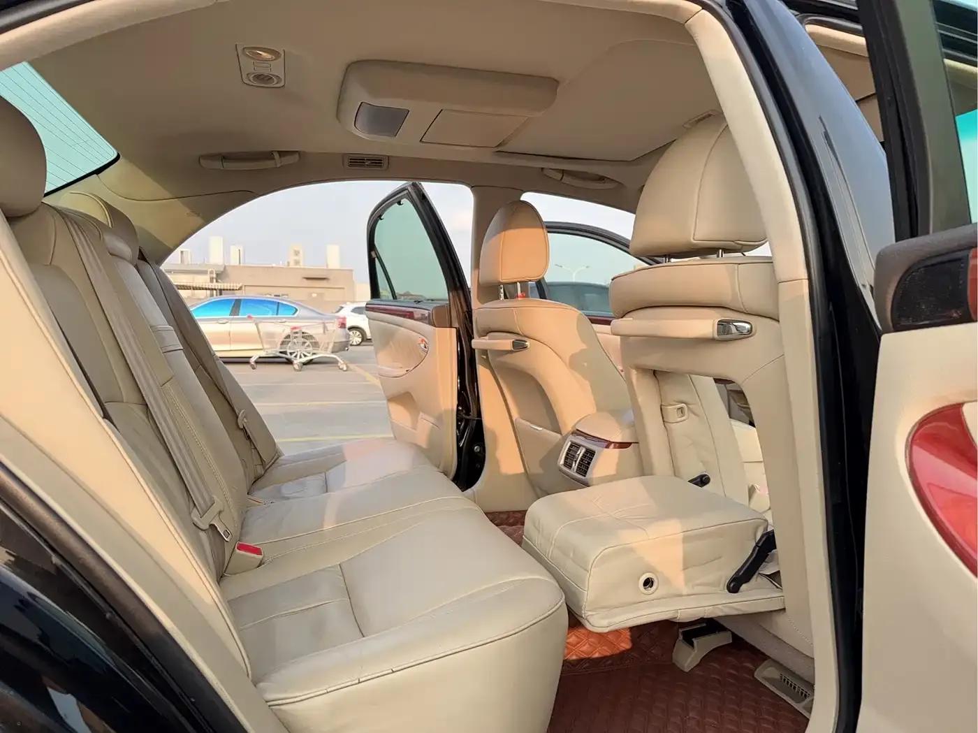 Hongqi Shengshi 2009 4.3L Elite Edition — миниатюра 13