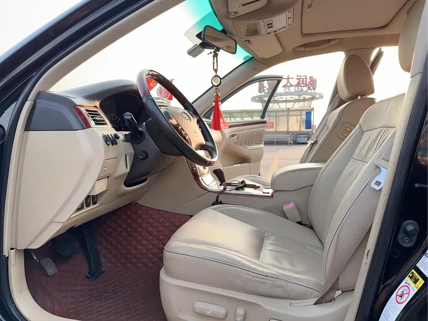 Hongqi Shengshi 2009 4.3L Elite Edition — миниатюра 10