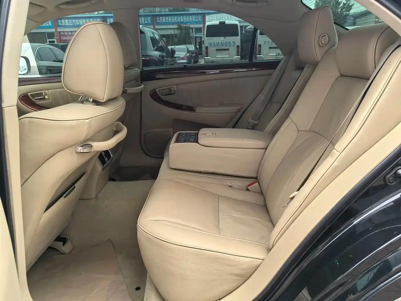 Hongqi Shengshi 2007 HQ300 Government Edition — миниатюра 4