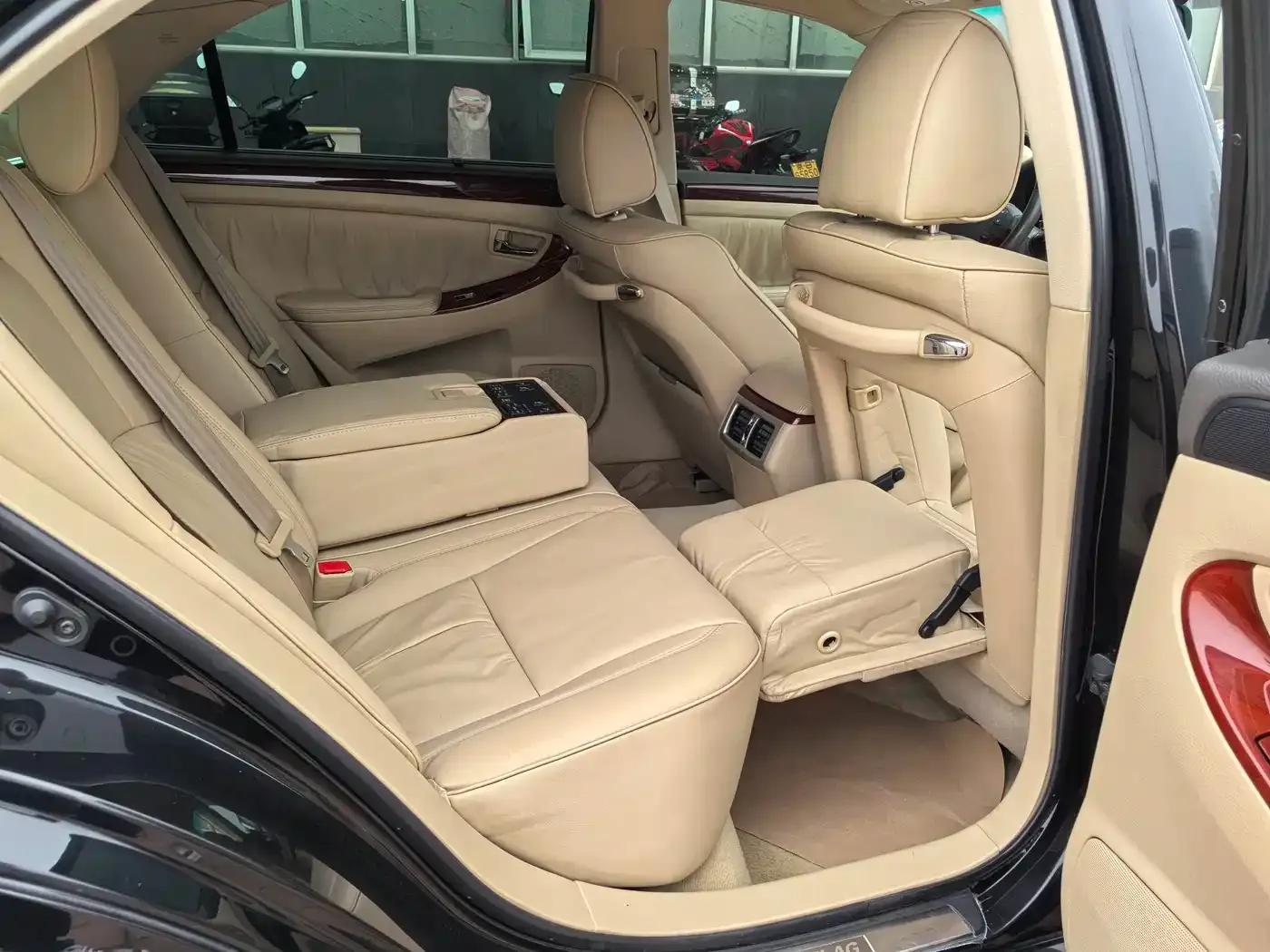 Hongqi Shengshi 2007 HQ300 Government Edition — миниатюра 9