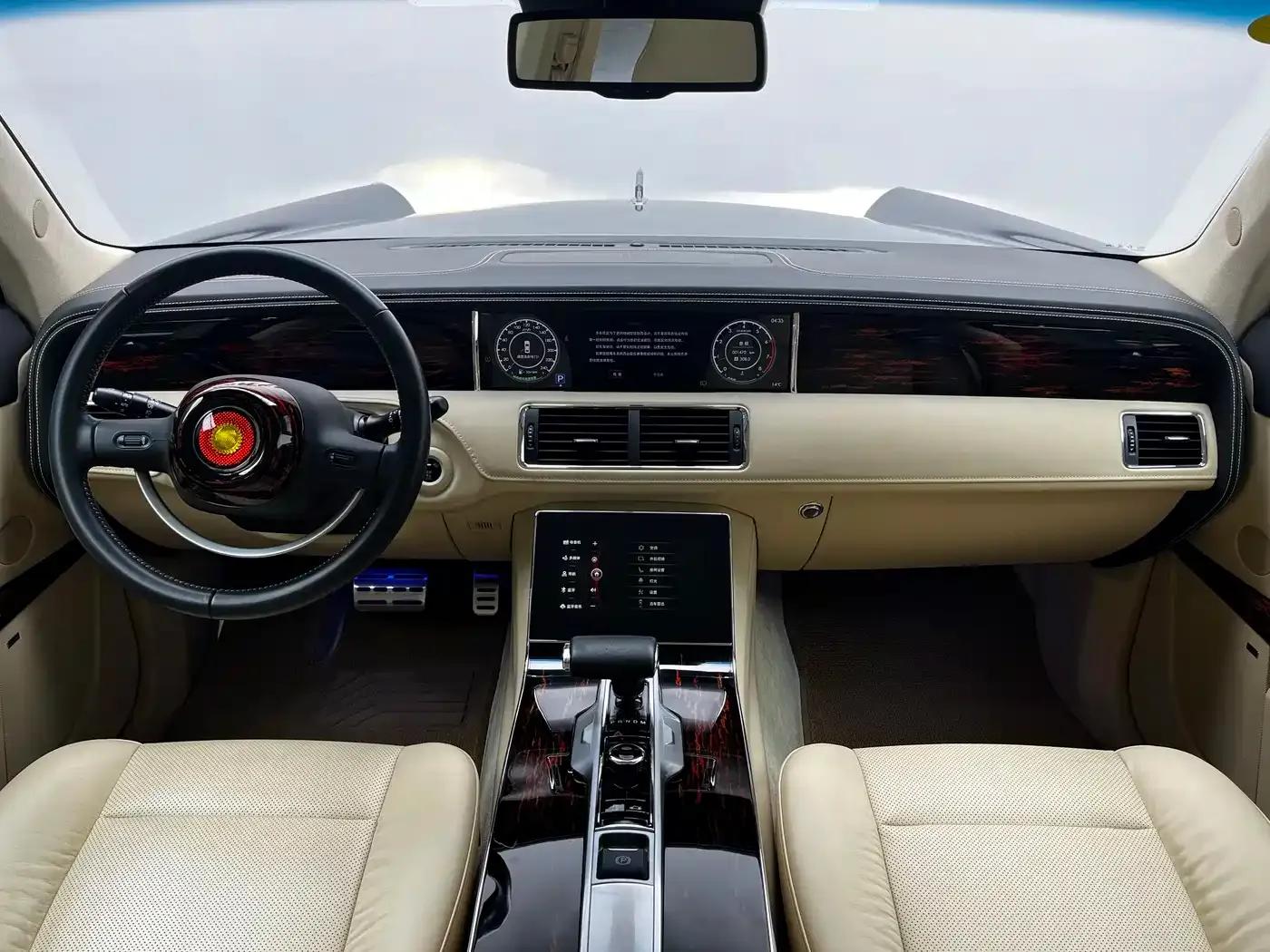 Hongqi Golden Sunflower National Gift 2014 Model 6.0L Flagship Edition — миниатюра 5