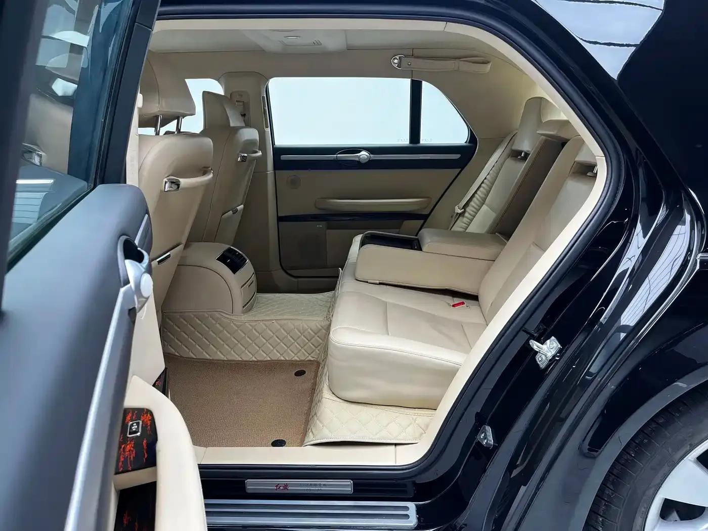 Hongqi Golden Sunflower National Gift 2014 Model 6.0L Flagship Edition — миниатюра 7