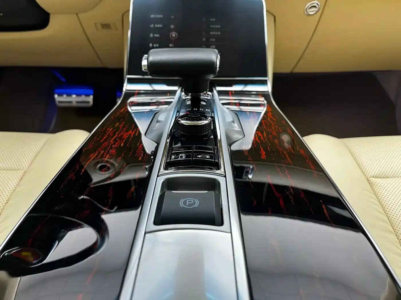 Hongqi Golden Sunflower National Gift 2014 Model 6.0L Flagship Edition — миниатюра 10
