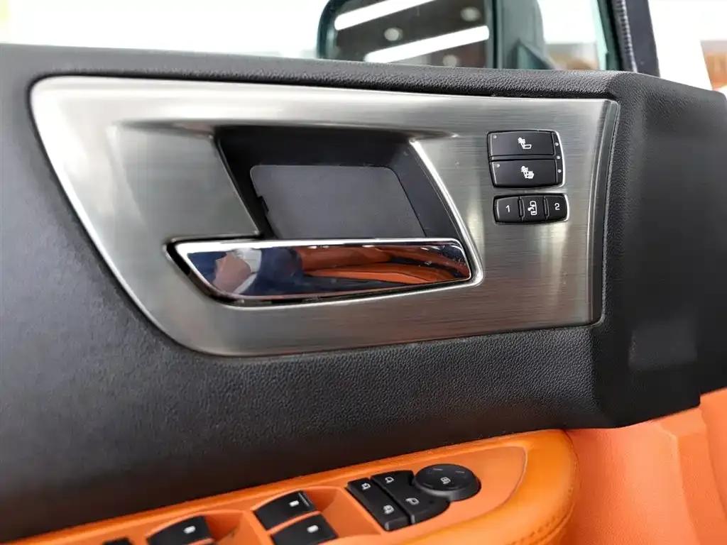 2008 Hummer H2 6.2 AT — миниатюра 19