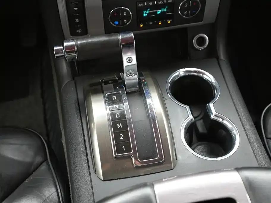 2008 Hummer H2 6.2 AT — миниатюра 18