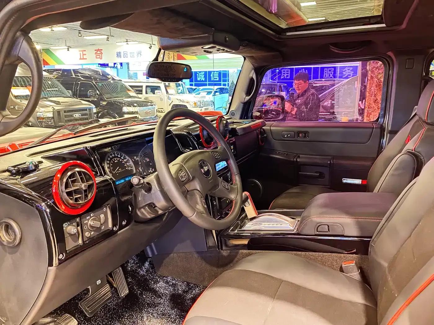 2004 Hummer H2 6.0 AT — миниатюра 11