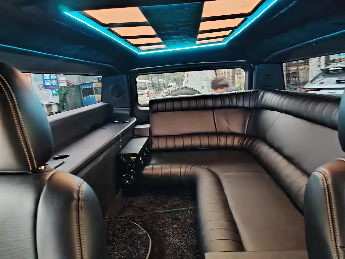2004 Hummer H2 6.0 AT — миниатюра 4