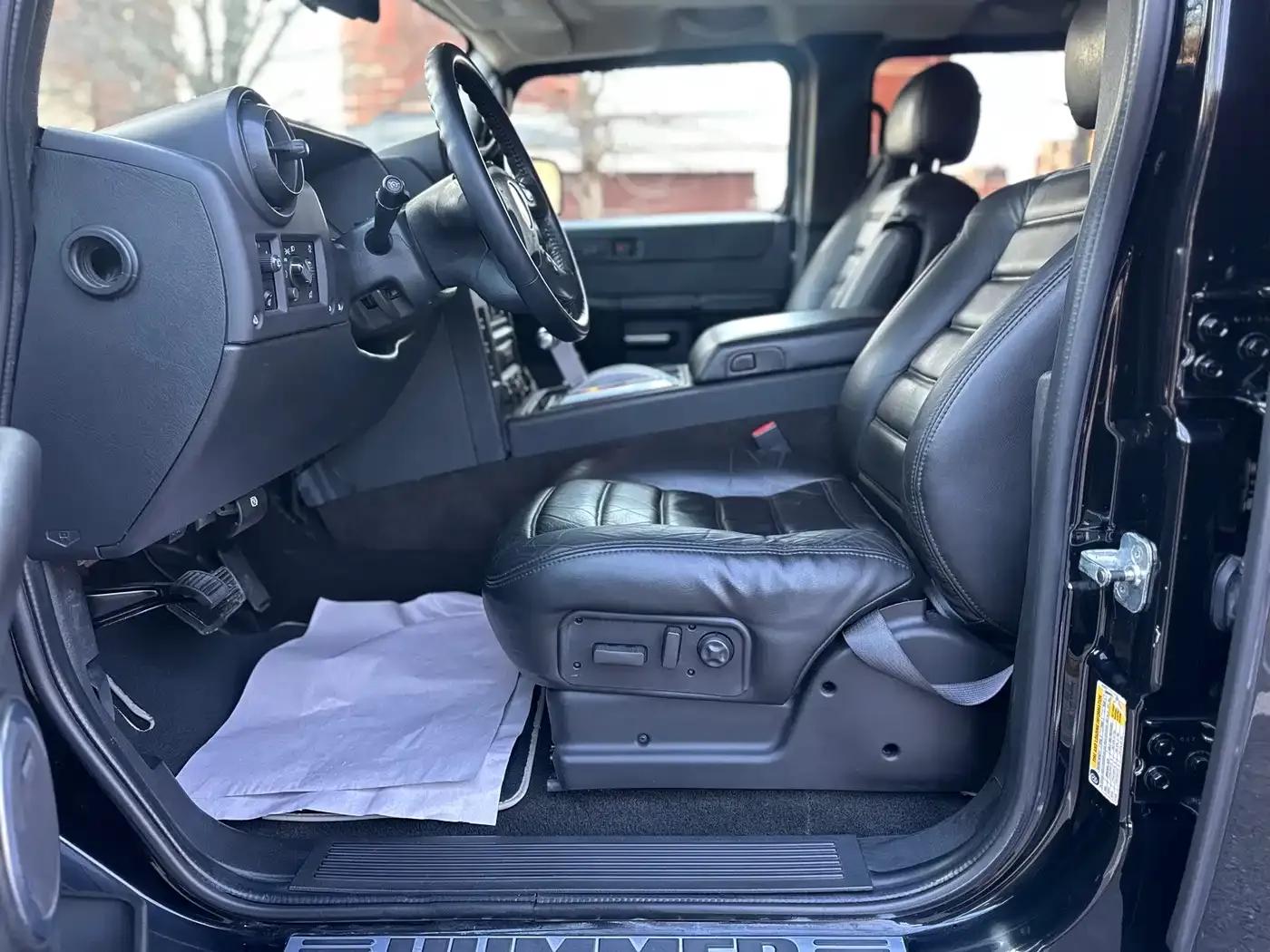 2004 Hummer H2 6.0 AT — миниатюра 13