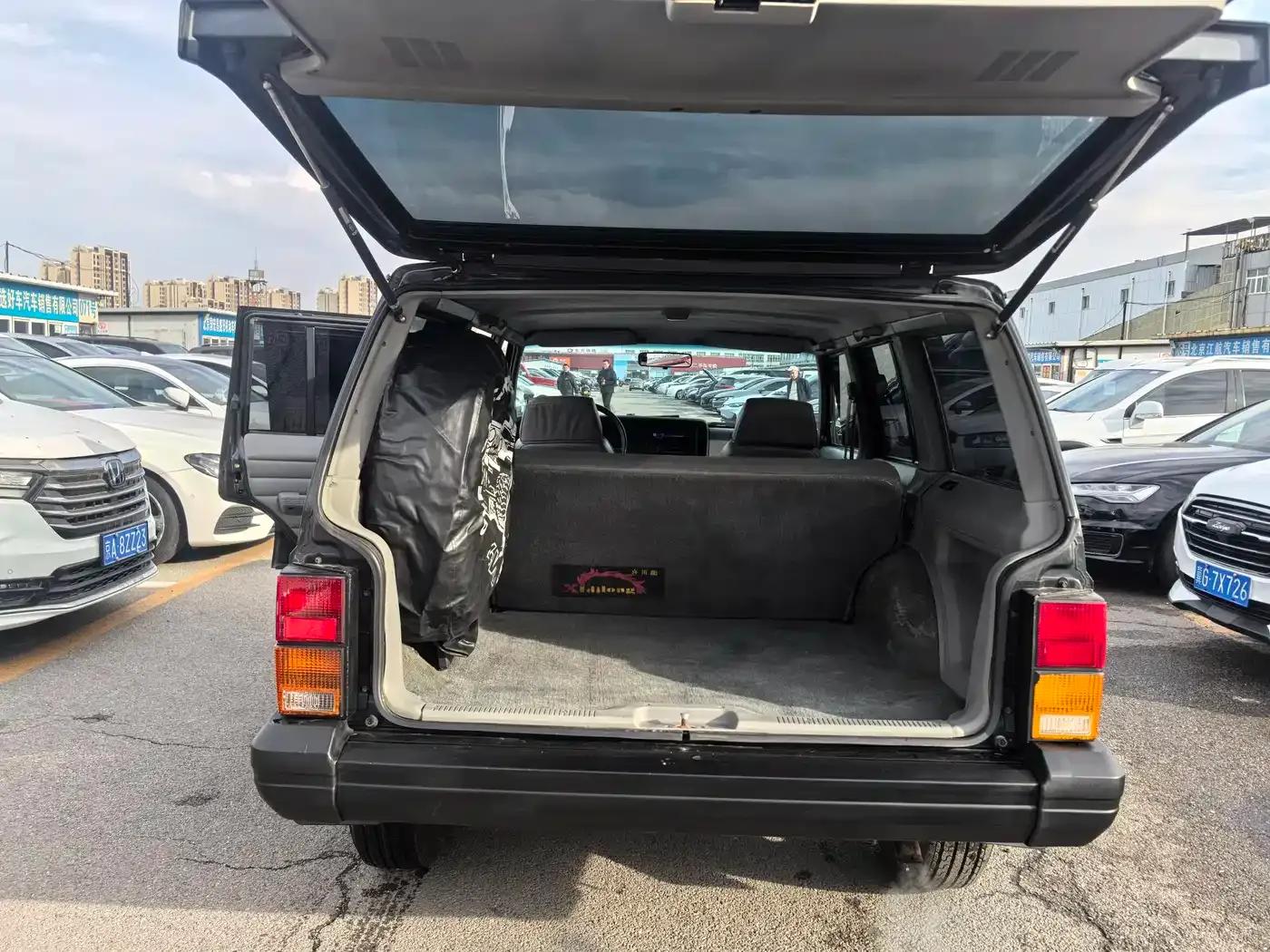 Beijing Jeep 95 2.5L 4WD — миниатюра 5