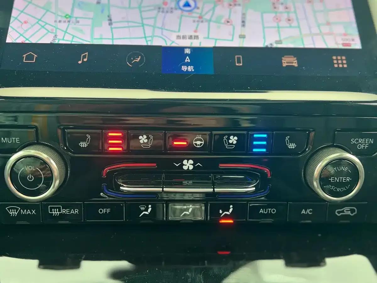 2023 Jeep Grand Cherokee 4xe Imported Model 4xe Peak Edition — миниатюра 19