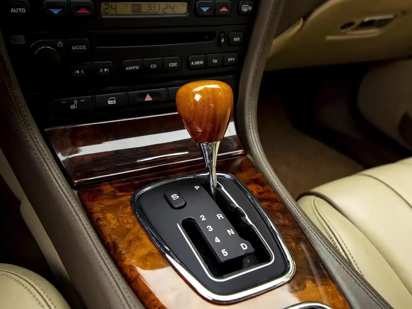 Jaguar S-TYPE 2007 3.0 Standard Model — миниатюра 25