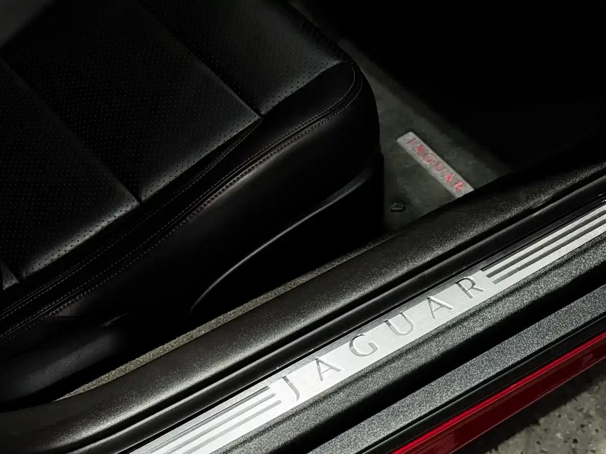 2013 Jaguar XK R 5.0L Master Collection Coupe — миниатюра 15