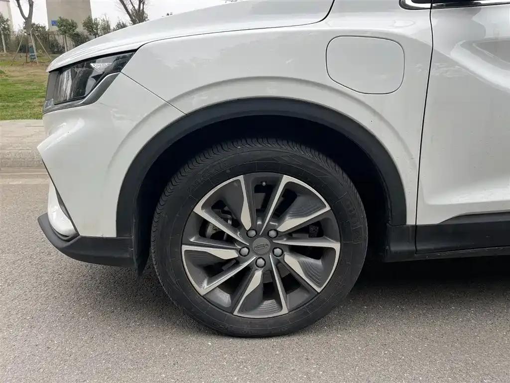 Geely Binyue New Energy 2020 1.5T ePro Super — миниатюра 8