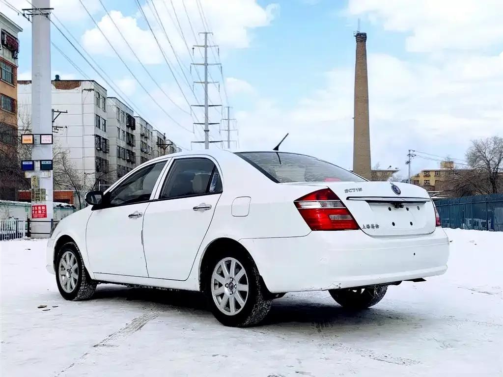 2014 Ocean View 1.5L Manual Elite — миниатюра 6