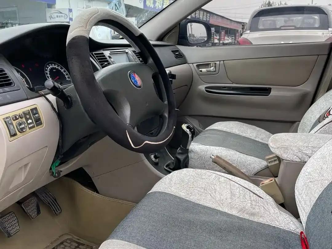 2012 Ocean View Energy-Saving 1.5L Manual Value Edition — миниатюра 5