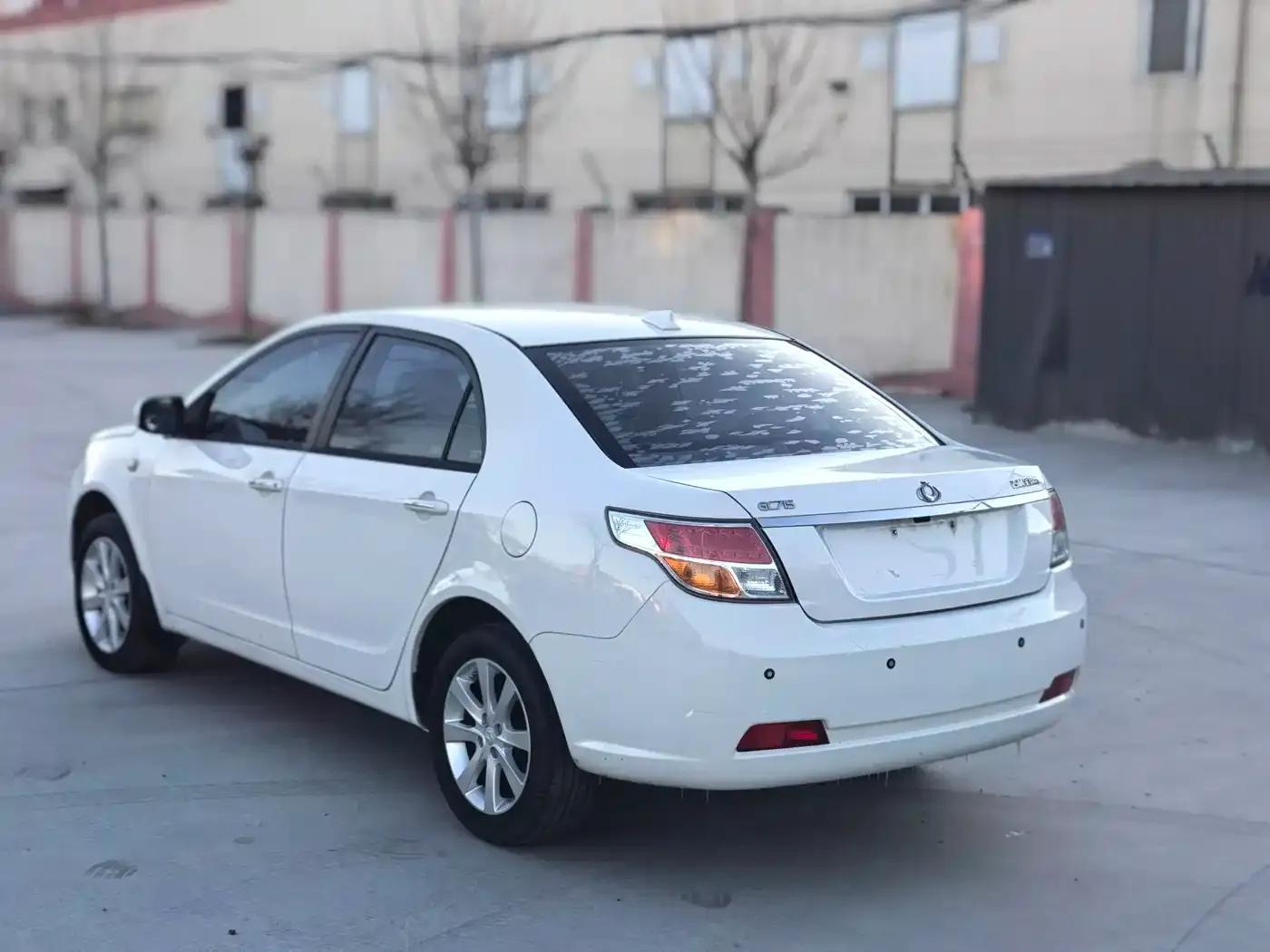 Geely GC7 2013 1.5L Manual Premium Edition — миниатюра 5