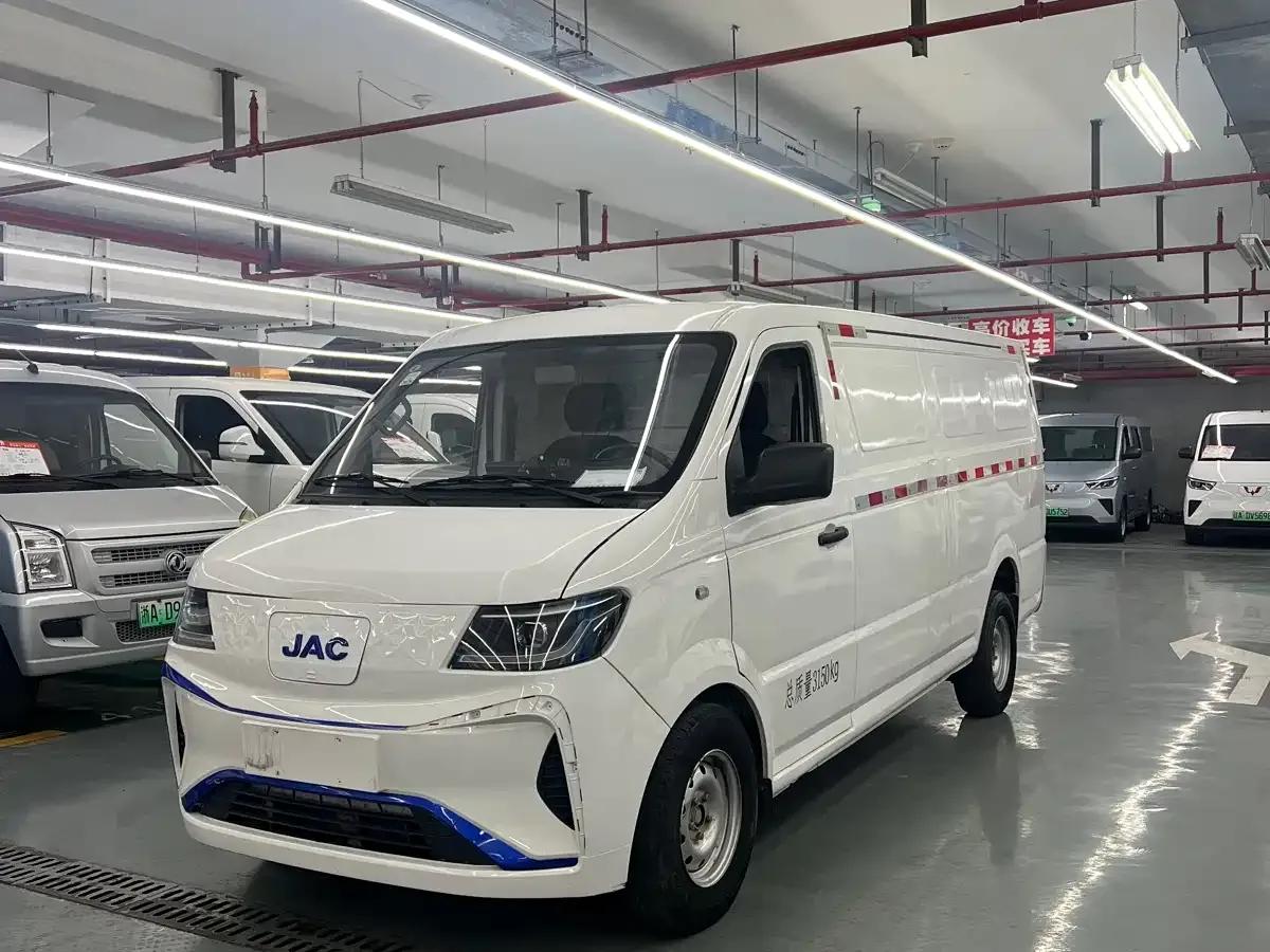 Blue Cat 2023 M2 Guoxuan High-Tech 41.93kWh Comfort Edition — миниатюра 1