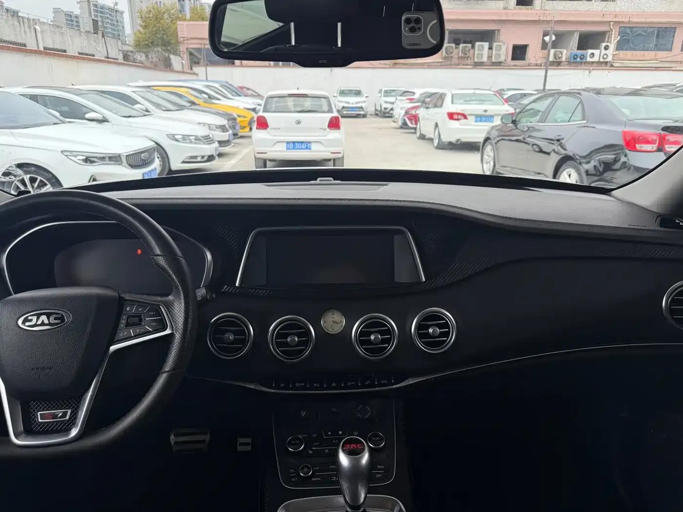 Refine S7 2017 1.5T Automatic Deluxe Edition — миниатюра 8