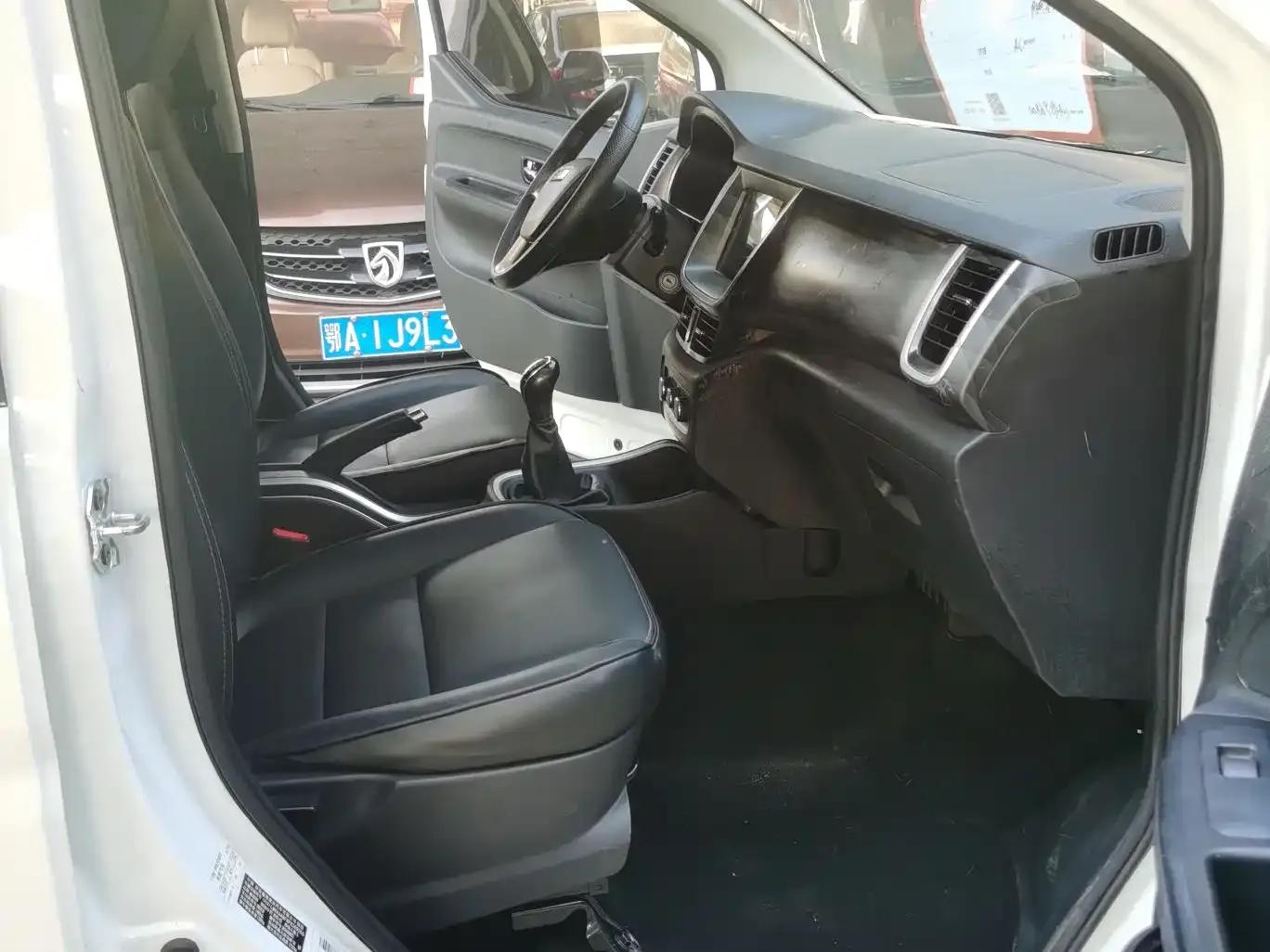 Golden Lion M Classic 2024 Model 1.5L Touring Lion Bus (5 Seats) — миниатюра 10