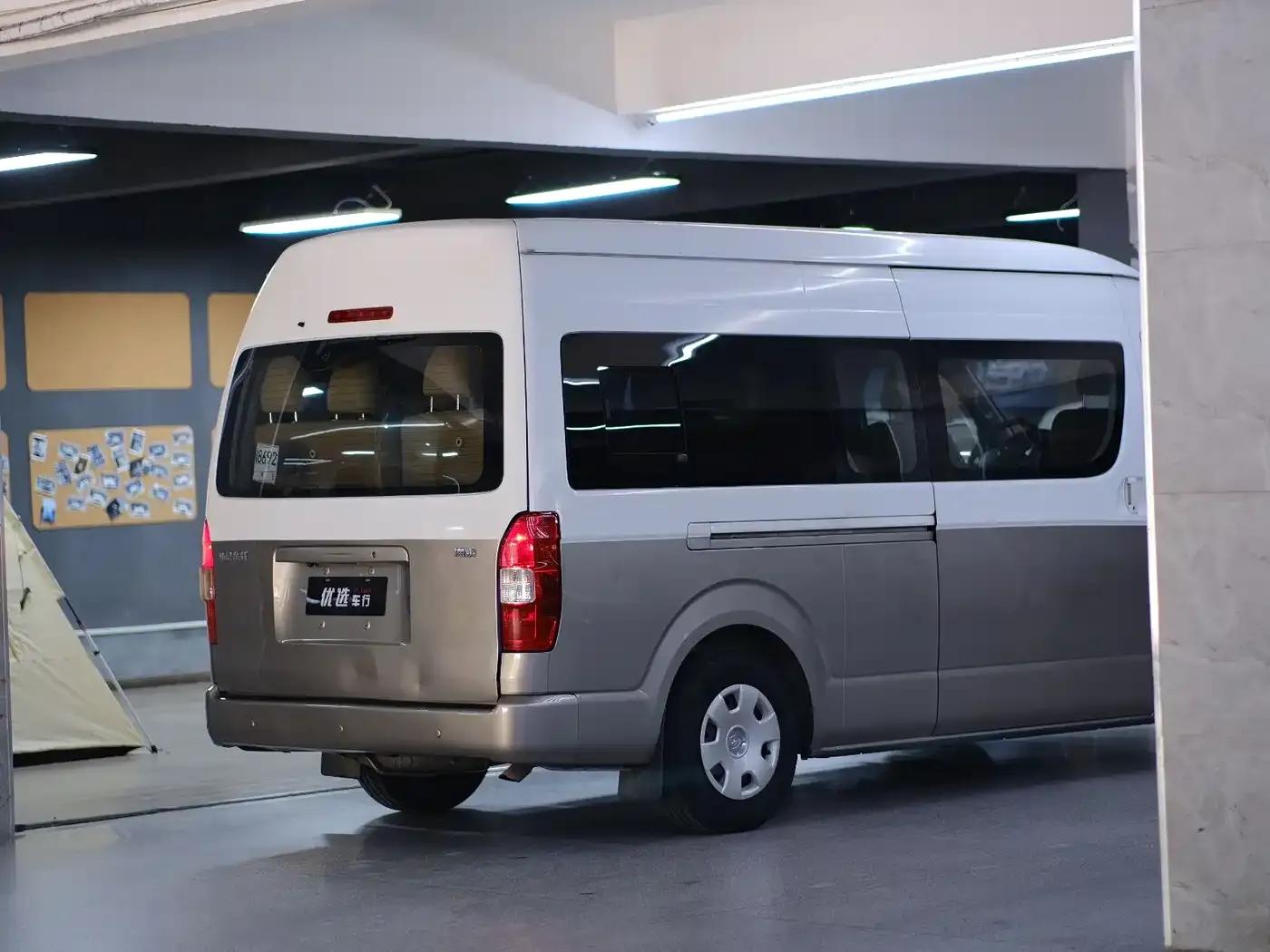 Jinbei Grand Haishi 2016 Model 2.4L Grand Haishi L Luxury Edition — миниатюра 6