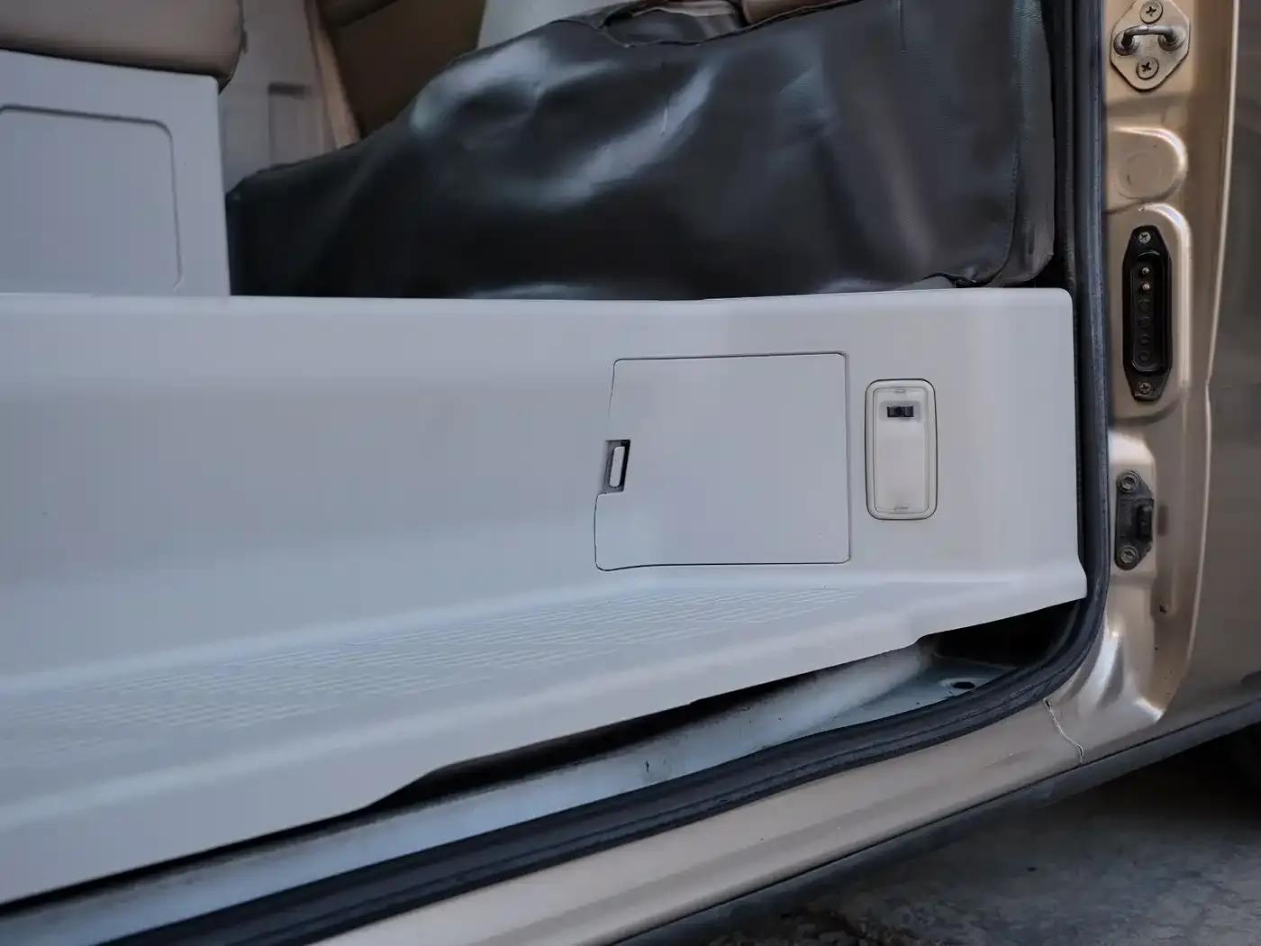 Jinbei Grand Haishi 2016 Model 2.4L Grand Haishi L Luxury Edition — миниатюра 54