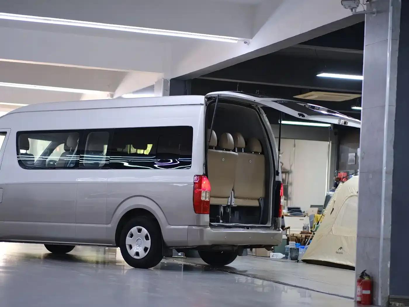 Jinbei Grand Haishi 2016 Model 2.4L Grand Haishi L Luxury Edition — миниатюра 8