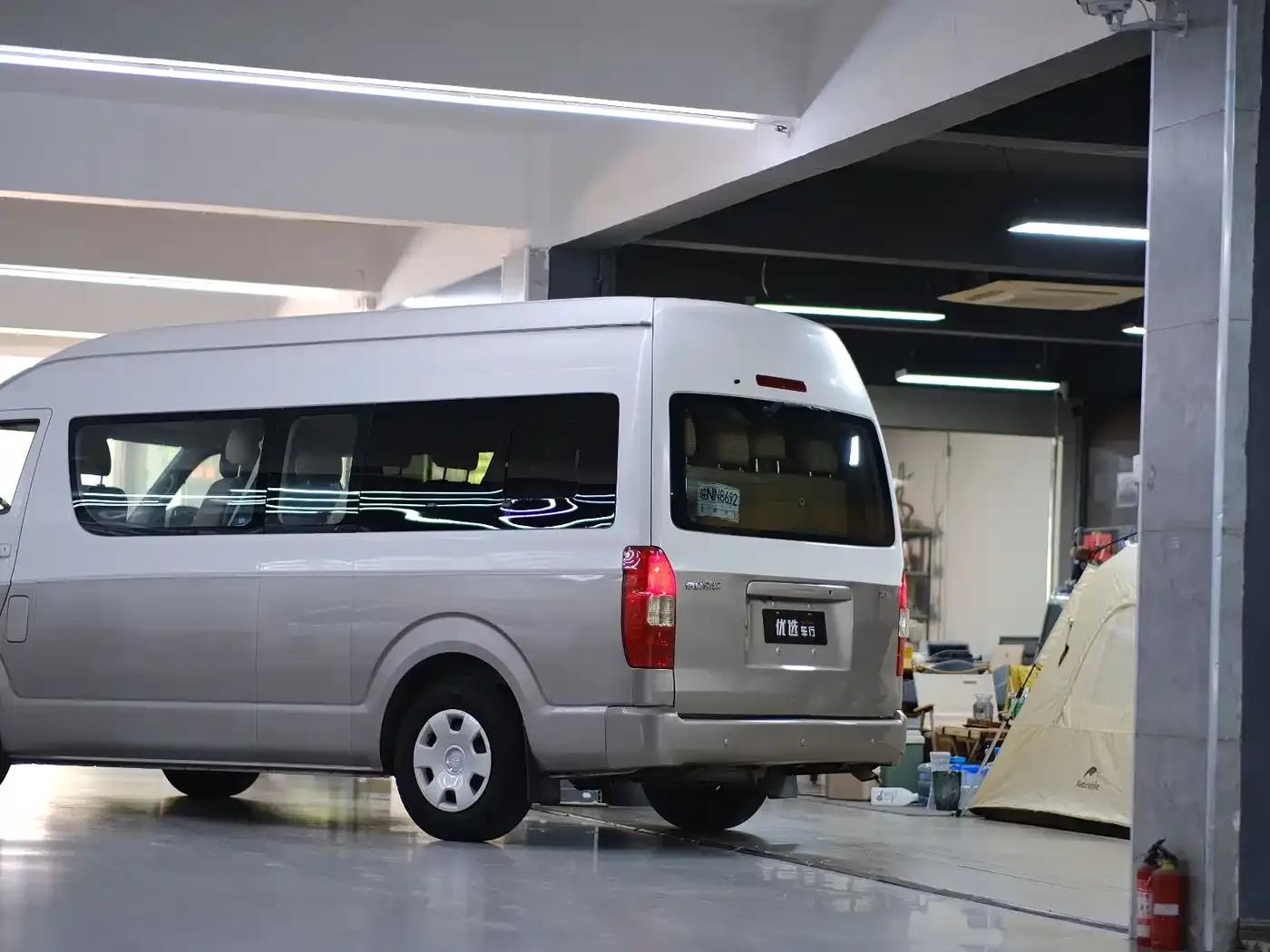 Jinbei Grand Haishi 2016 Model 2.4L Grand Haishi L Luxury Edition — миниатюра 10