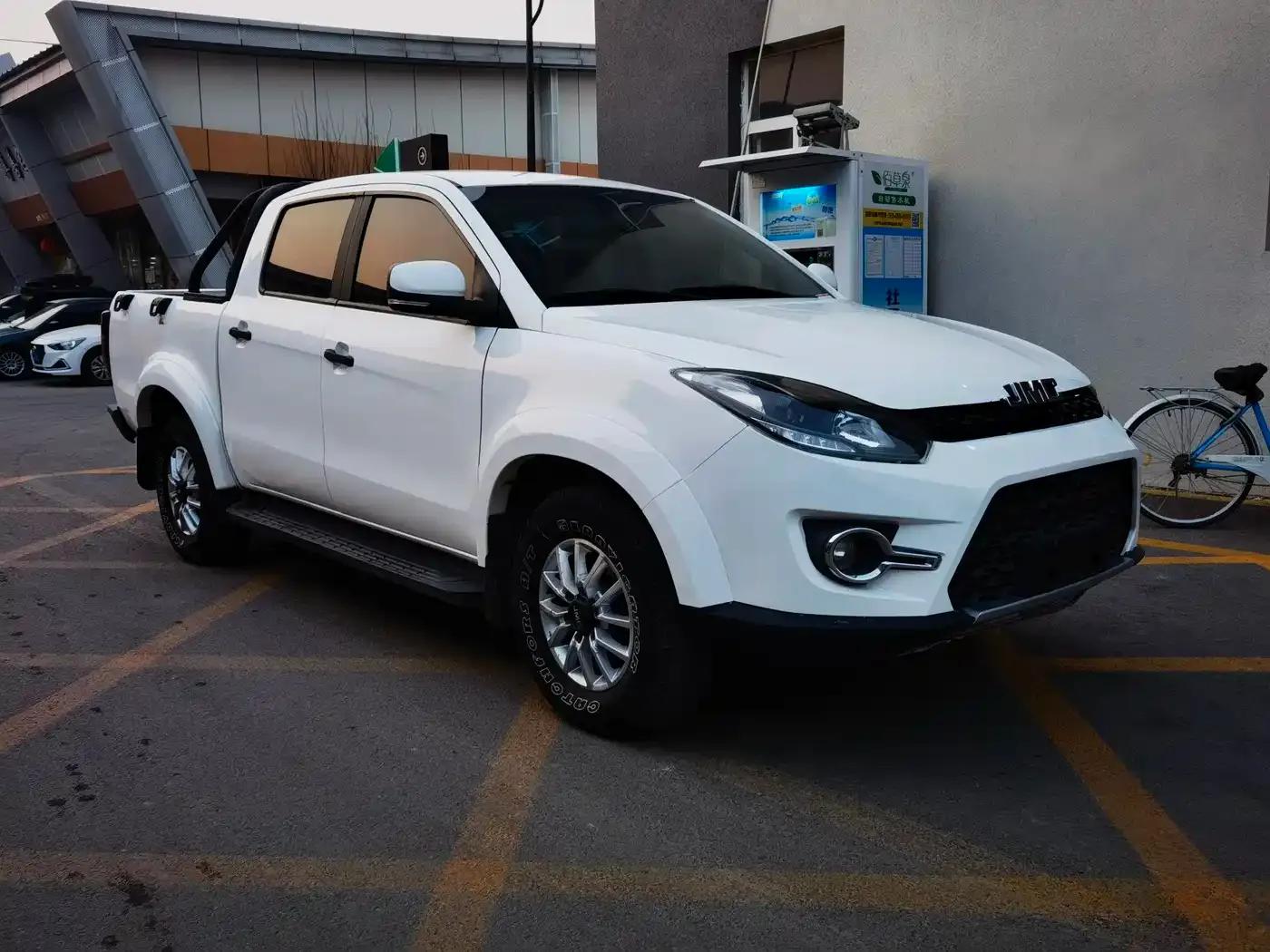 Yuhu 3 2018 2.5T Diesel 2WD Luxury Edition Standard Wheelbase — миниатюра 3