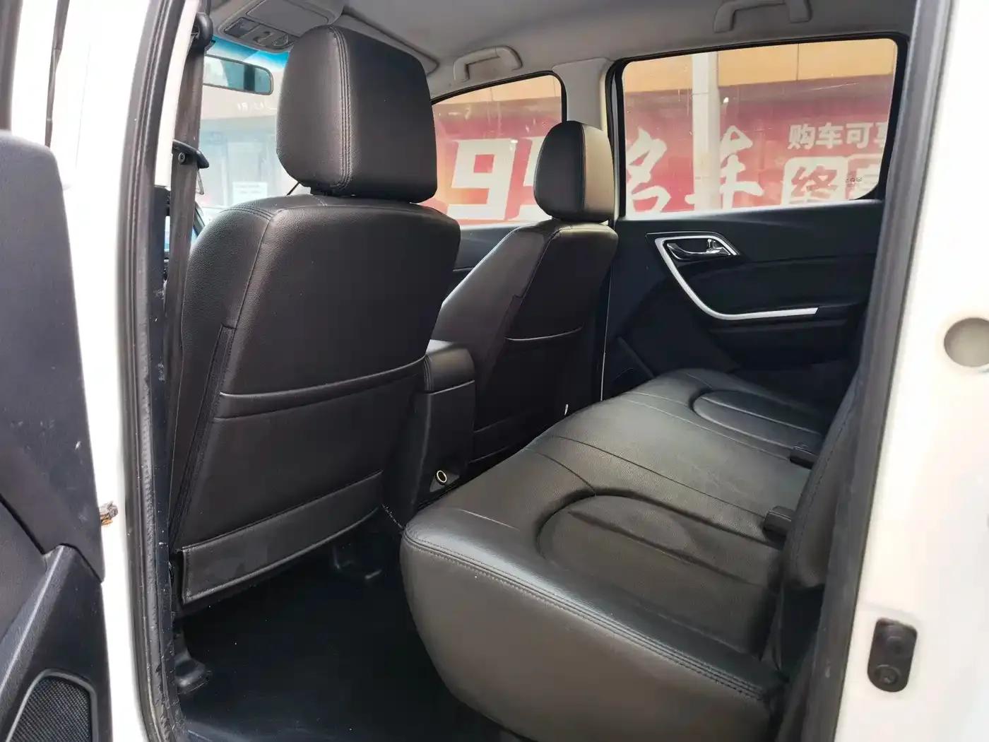 Yuhu 3 2018 2.5T Diesel 2WD Luxury Edition Standard Wheelbase — миниатюра 8