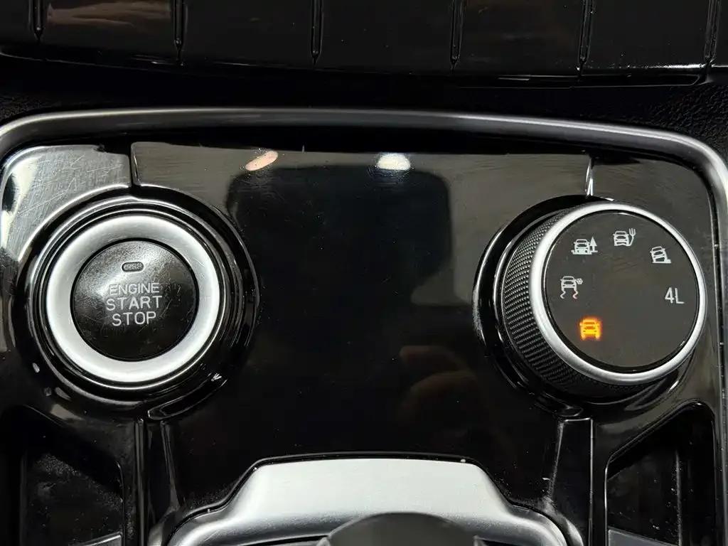 Territory Tiger 9 2022 2.0T Automatic Gasoline 4WD Comfort Edition — миниатюра 23