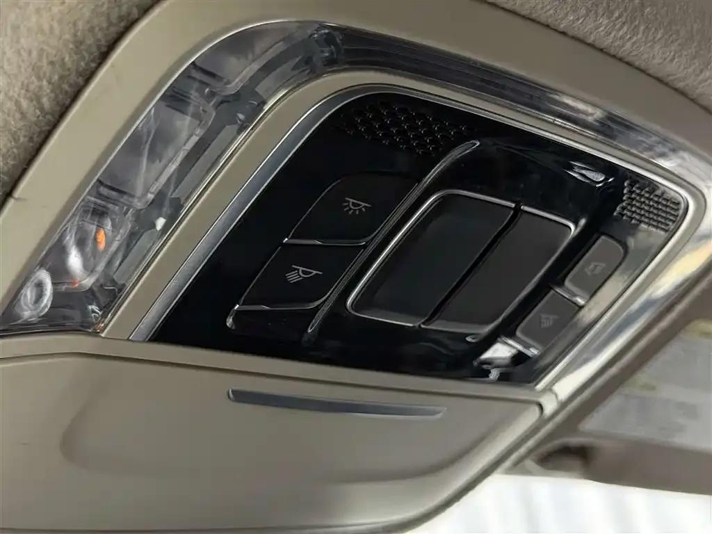 Territory Tiger 9 2022 2.0T Automatic Gasoline 4WD Comfort Edition — миниатюра 26