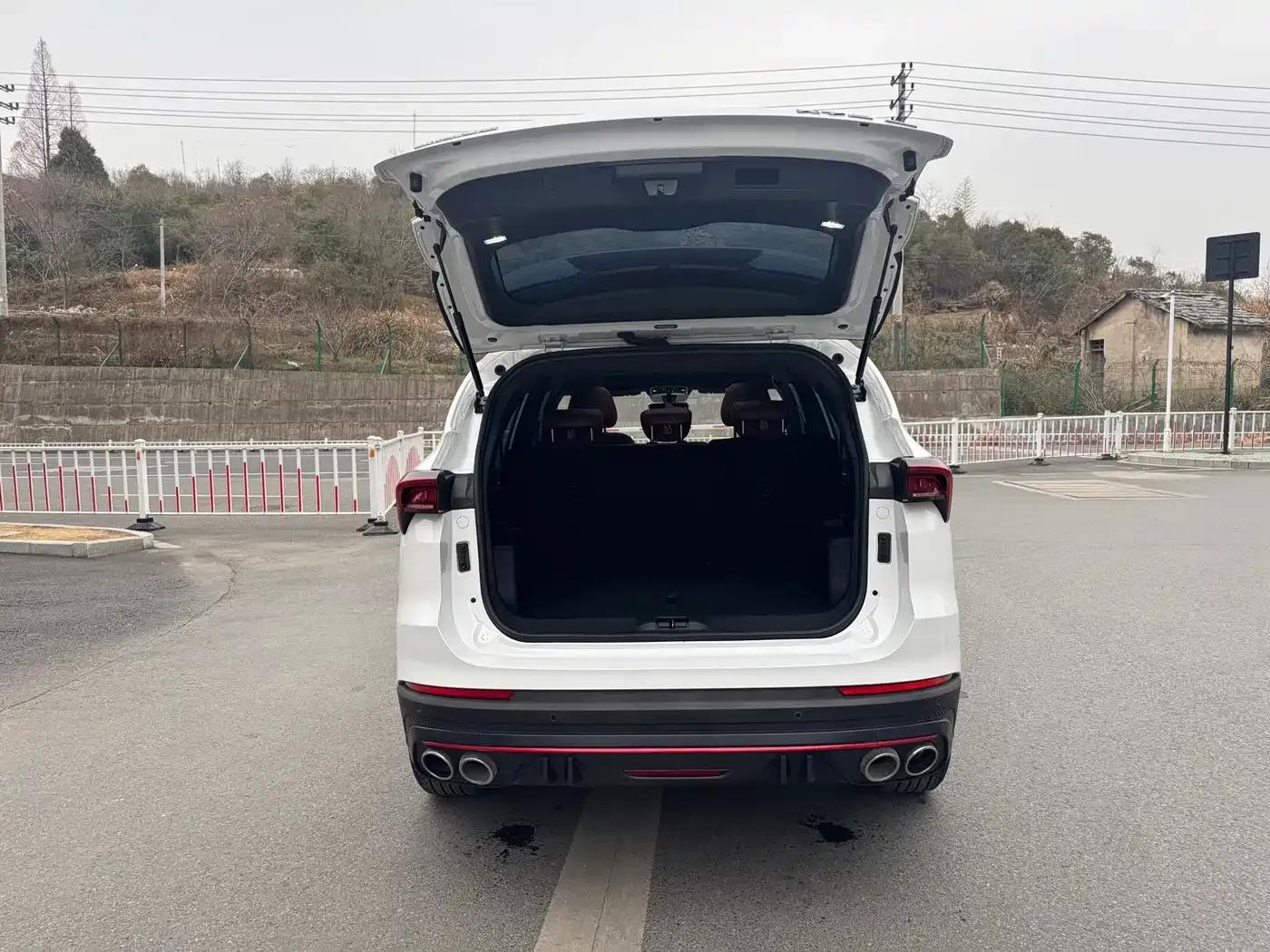 Jetour X70 PRO 2023 1.6T DCT Enjoy PRO 5-seater — миниатюра 17
