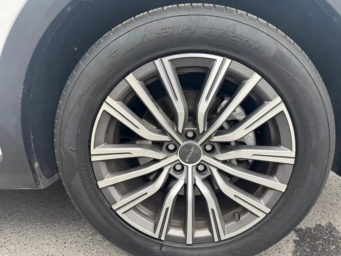Jetour X70 PRO 2023 1.6T DCT Enjoy PRO 5-seater — миниатюра 18