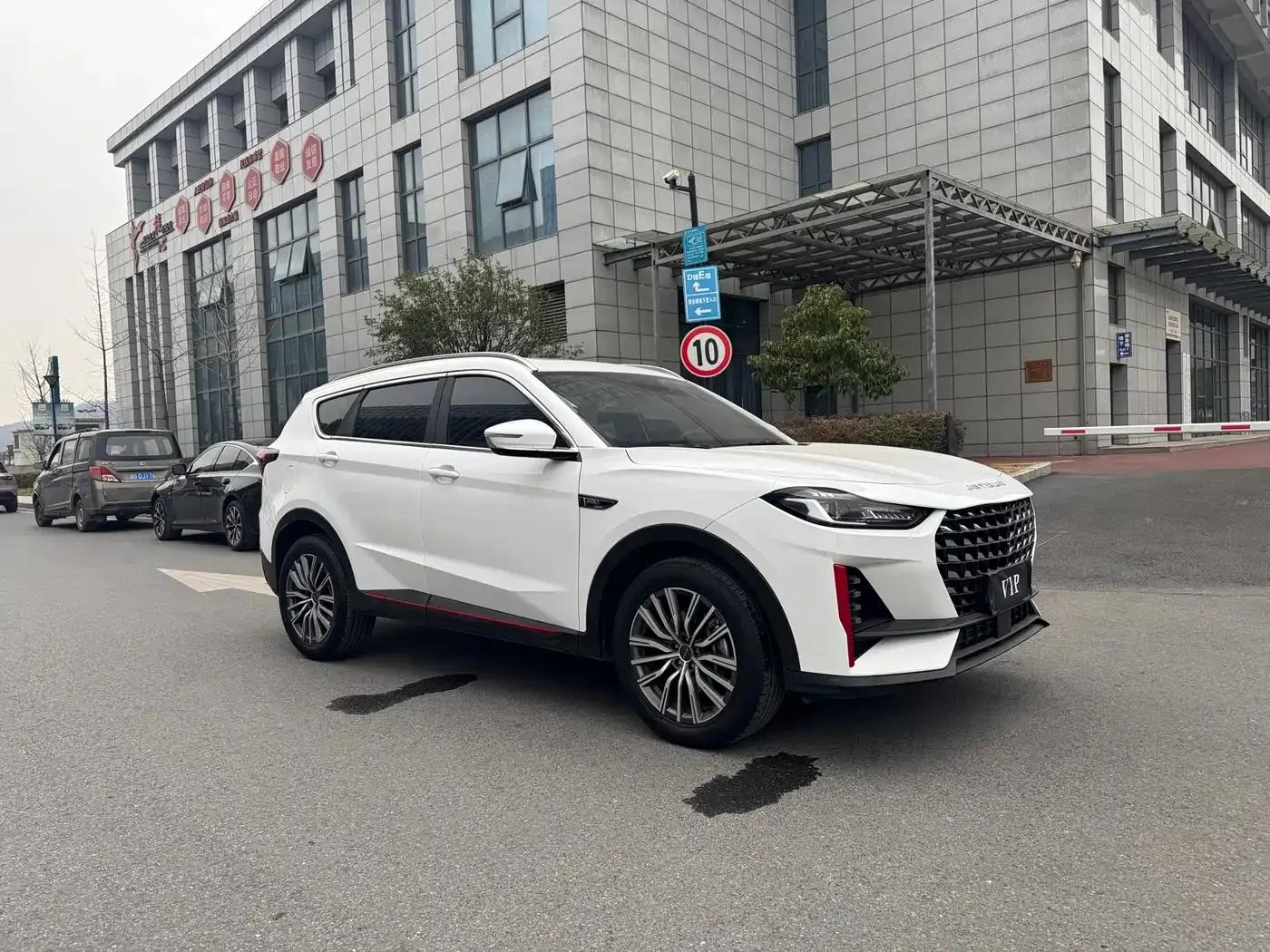 Jetour X70 PRO 2023 1.6T DCT Enjoy PRO 5-seater — миниатюра 4