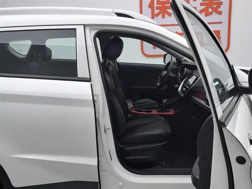 Jetour X70M 2020 1.5T Manual Value Partner Edition 5-seater — миниатюра 23