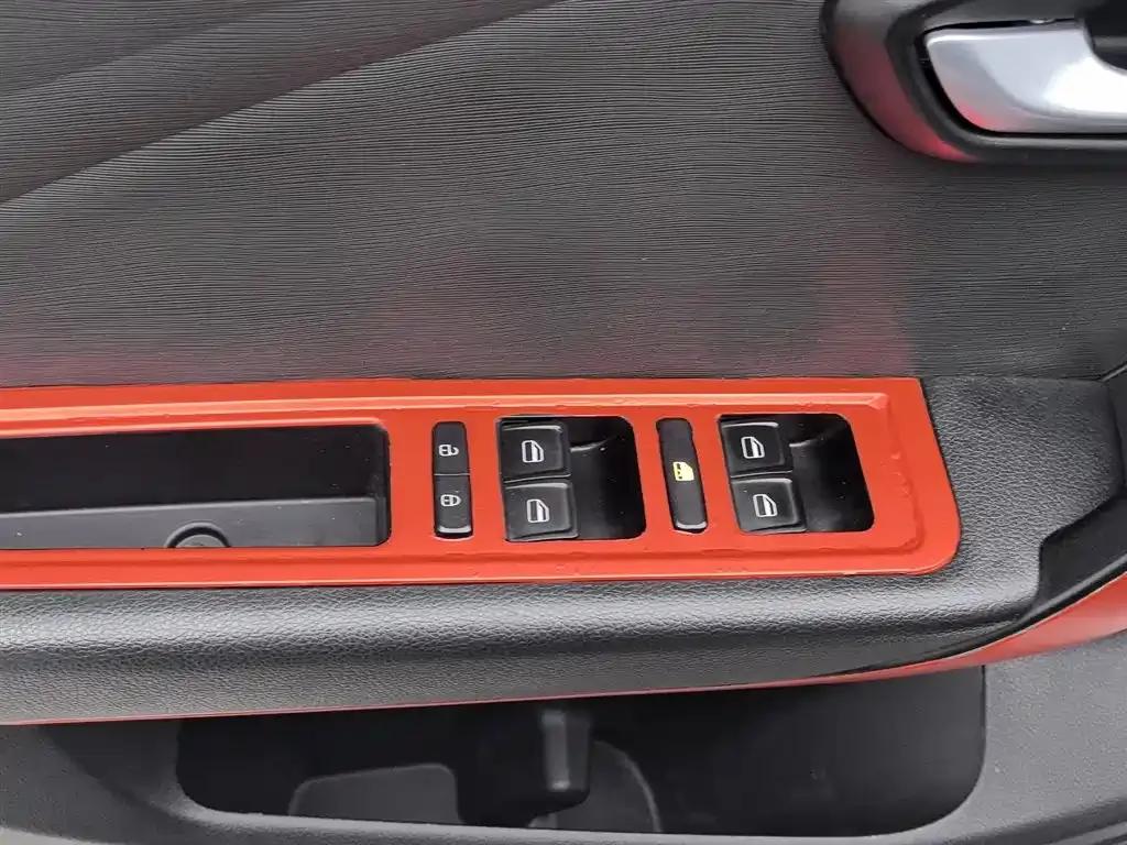Jetour X70M 2020 1.5T Manual Value Partner Edition 5-seater — миниатюра 9