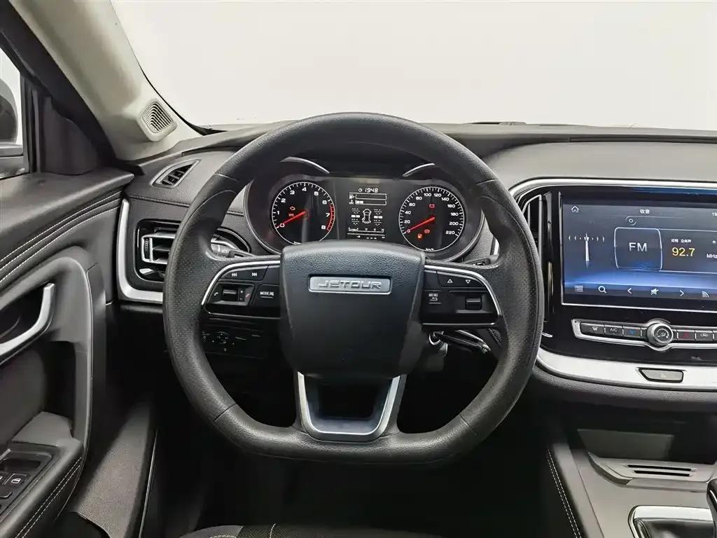 Jetour X70M 2022 1.5T Manual Avant-garde Partner Edition 5-seater — миниатюра 11